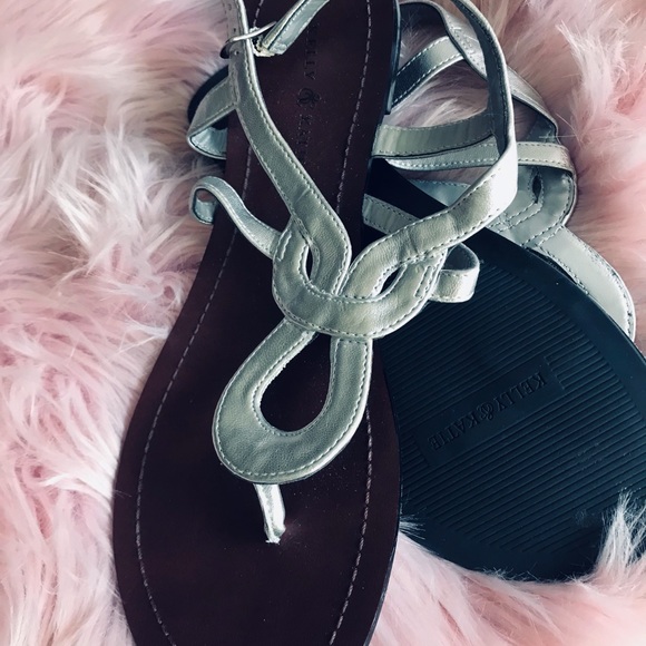 Sandals - Picture 3 of 3